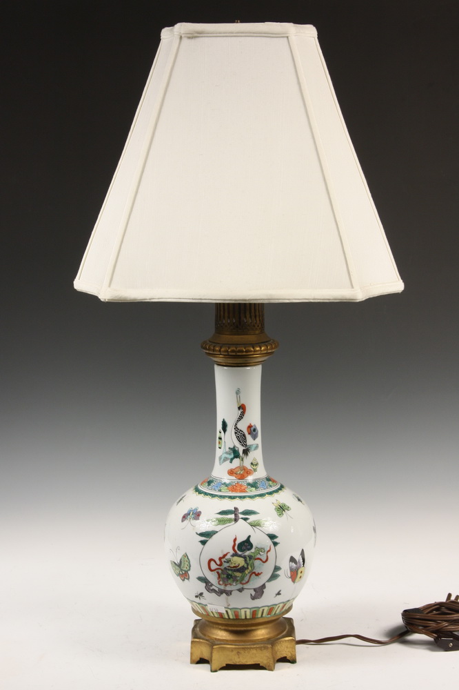 CHINESE BUTTERFLY VASE LAMP - 19th c