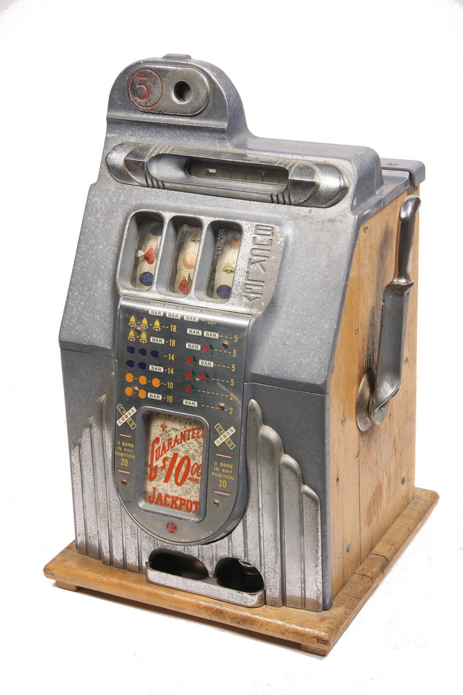 SLOT MACHINE - Coin Operated Slot Machine