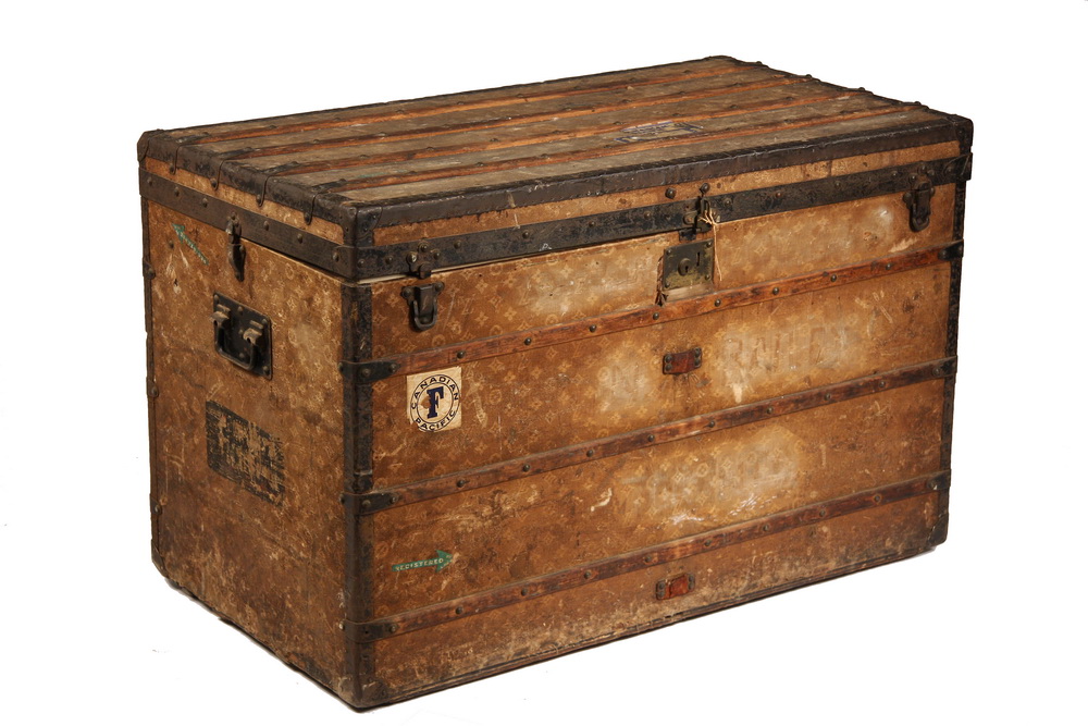 EARLY LOUIS VUITTON STEAMER TRUNK