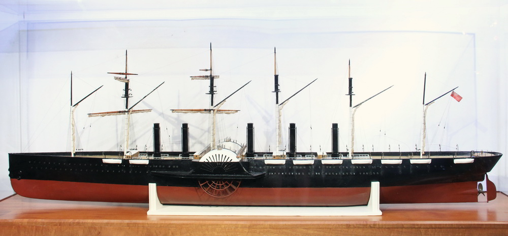 MONUMENTAL SHIP MODEL - Working