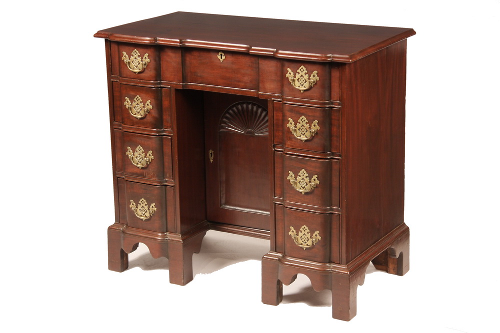 BUREAU Ca 1765 1785 Boston Chippendale 161b58