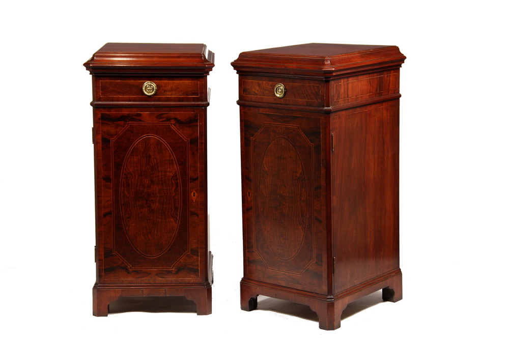 PAIR OF CABINETS 19th c Pair 161bf9