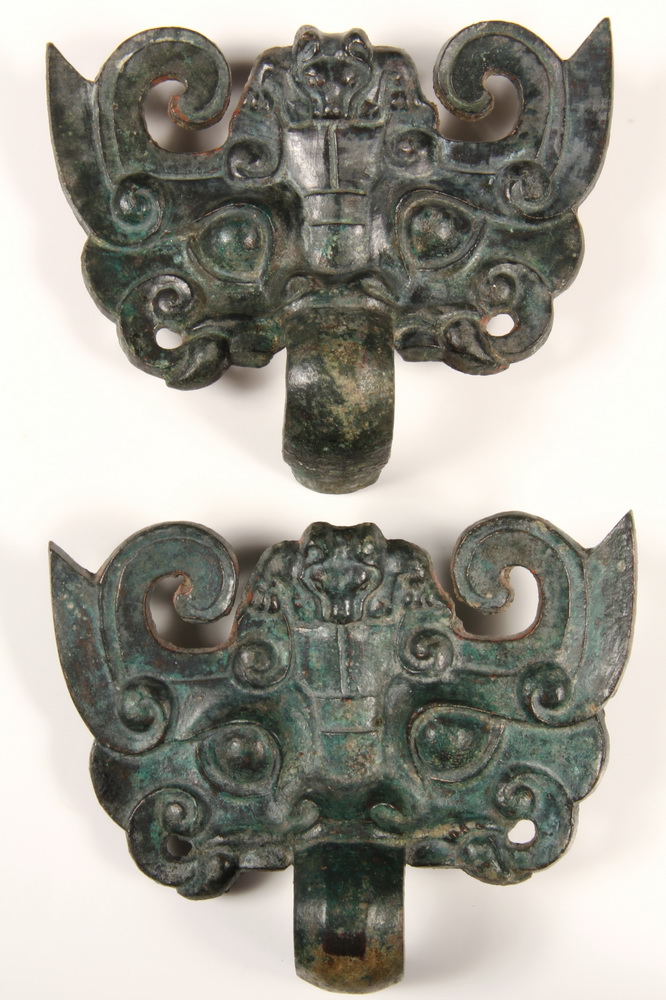 PAIR OF LARGE BRONZE HAN DYNASTY 161c40