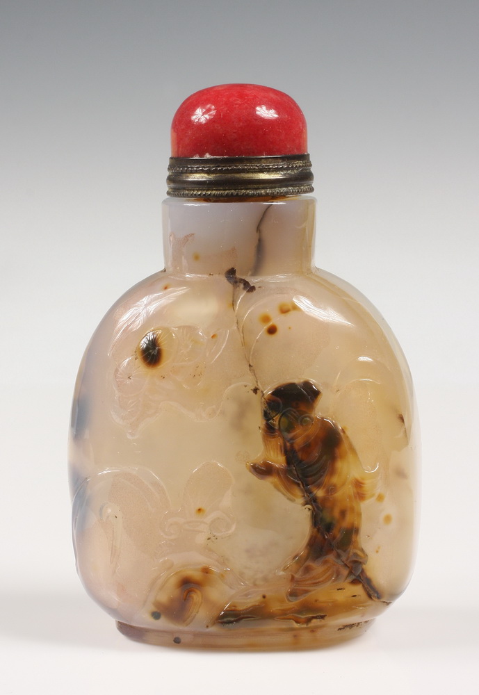 CHINESE AGATE SNUFF BOTTLE Large 161c70