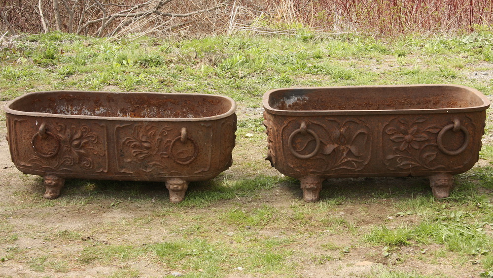 2 CHINESE IRON CISTERNS Two 161c7e