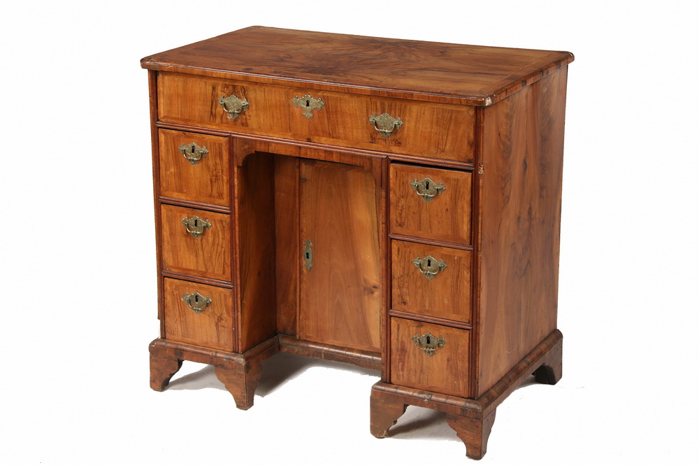 ENGLISH BUREAU DESK - Queen Anne Period