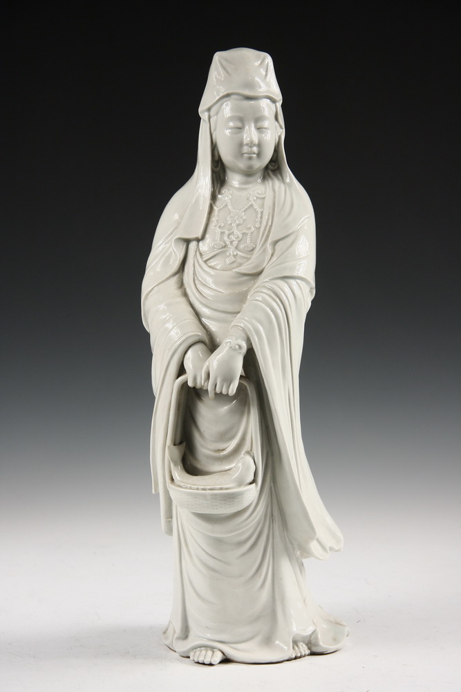 BLANC DE CHINE FIGURE 19th c 161c9d