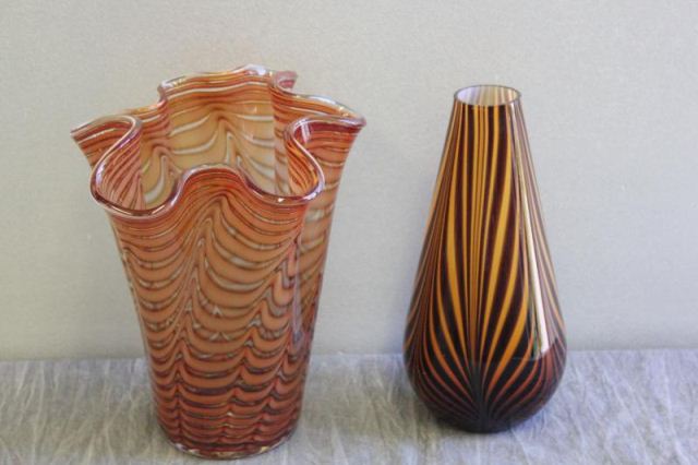 Art Glass Vase Lot Lot includes 15fa6d