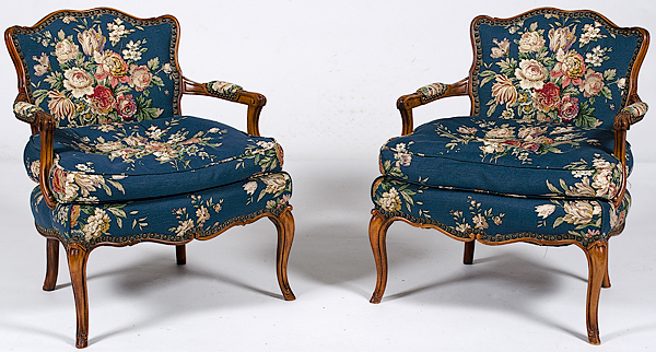 Louis XV style Fauteuils French 15fb36