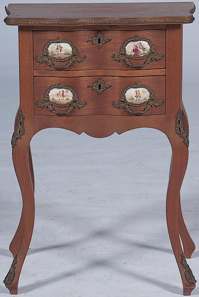 Louis XV-style Side Table 20th century
