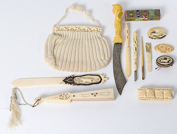 Ivory Ladies Accessories Plus 20th century