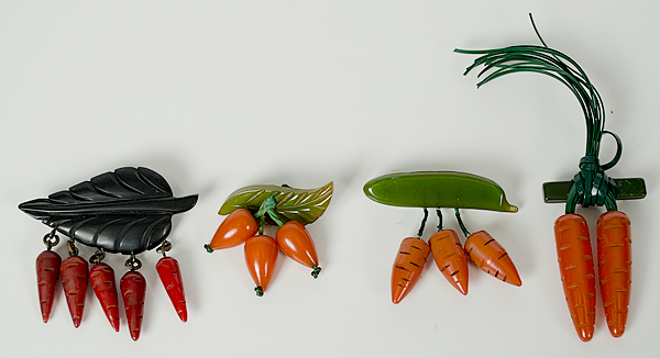 Bakelite Carrot and Pepper Brooches 15fcc9