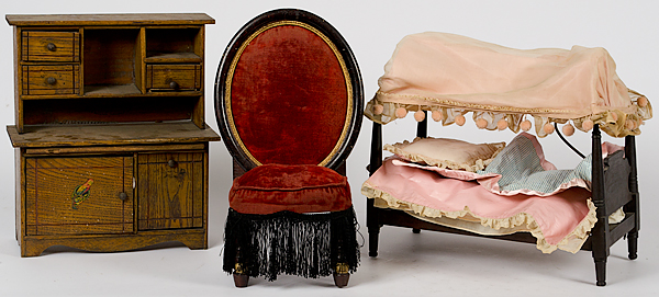 Doll Furniture 19th/20th century an