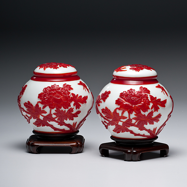 Peking Glass Lidded Jars Chinese  160018