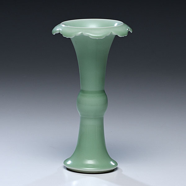 Chinese Celadon Gu Vase Chinese  160023