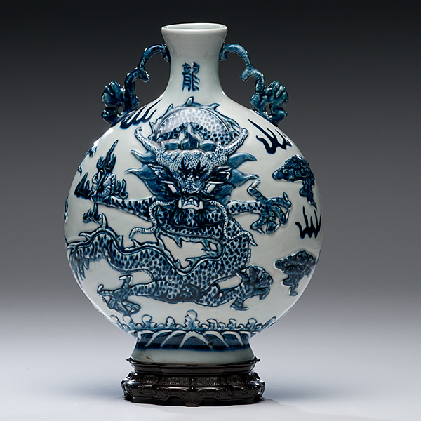 Chinese Blue and White Moon Flask 16007f