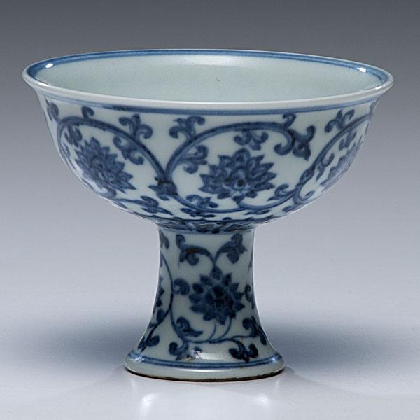 Blue and White Wine Cup Chinese 160081