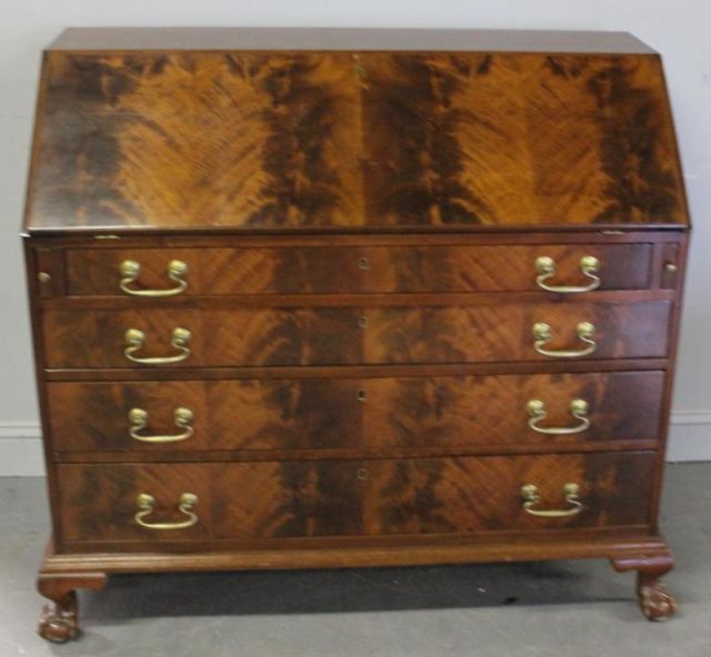 18th Century Mahogany Slant Front Desk.With