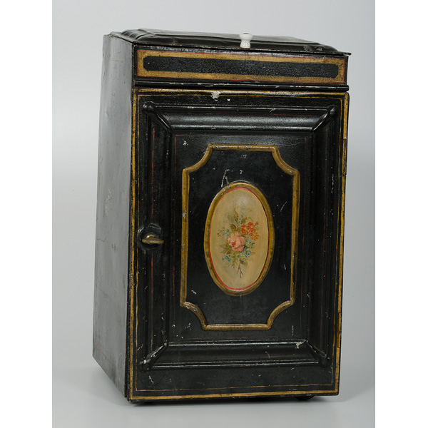 Cake Bin English. A Victorian painted