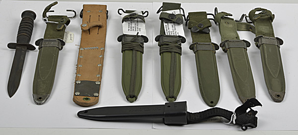 US M 3 Fighting Knife and Scabbards 160541