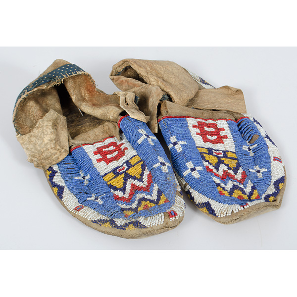 Sioux Beaded Hide Moccasins sinew sewn 160638