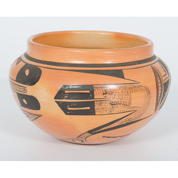 Hopi Bowl orange surface with bold