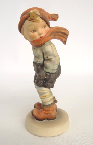 Hummel figurine boy with scarf 162fea
