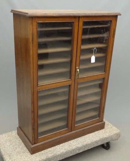 Victorian oak file case with glass 16306e