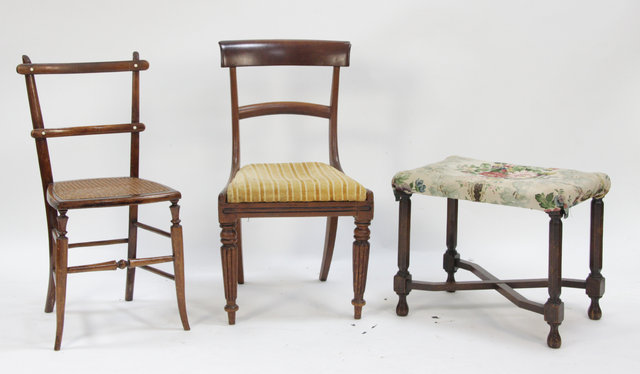 A Victorian mahogany dining chair a