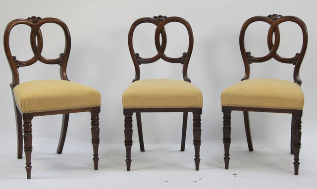 Three Victorian rosewood single 1633cf