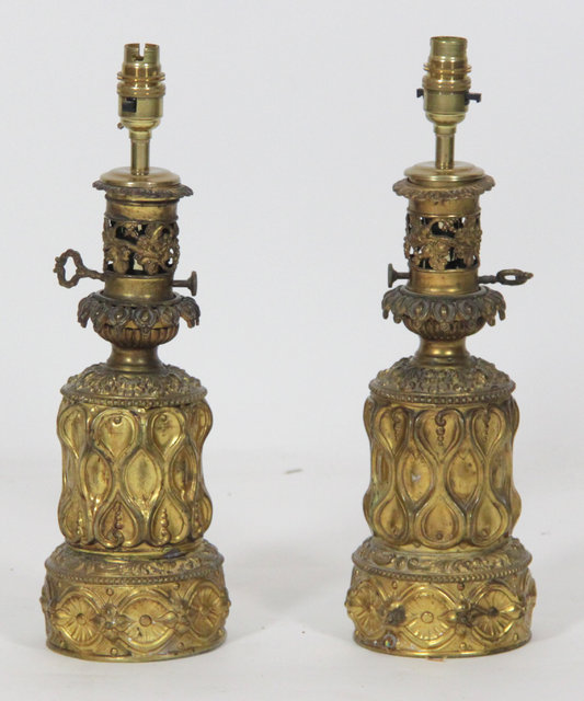 A pair of 19th Century pressed 1633ea