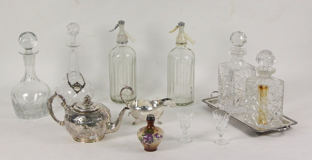Sundry glass including decanters 163459