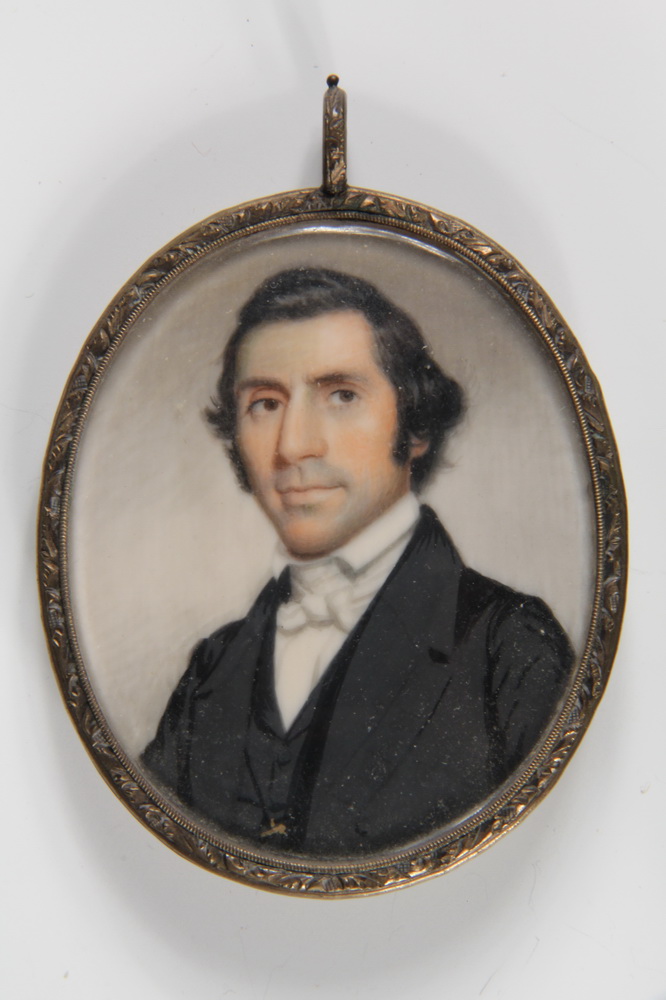 PORTRAIT MINIATURE- of a gentleman