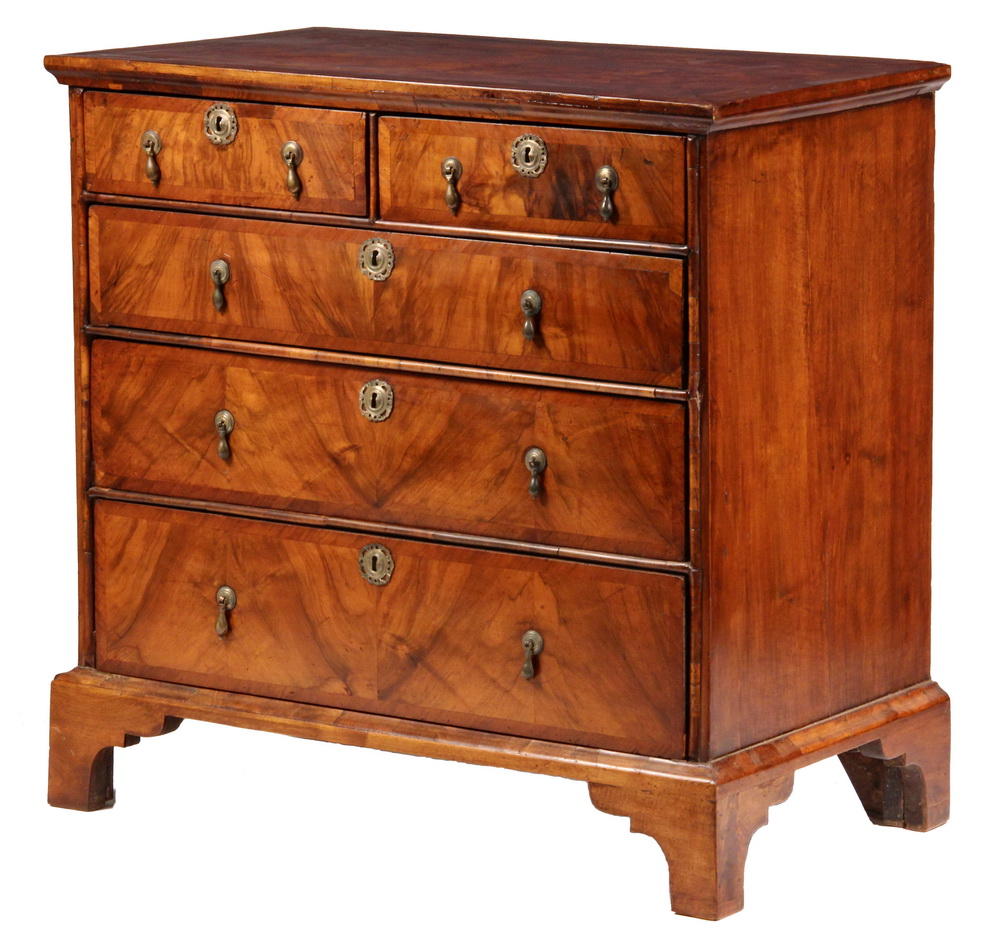 GEORGIAN CHEST Early Georgian 163548