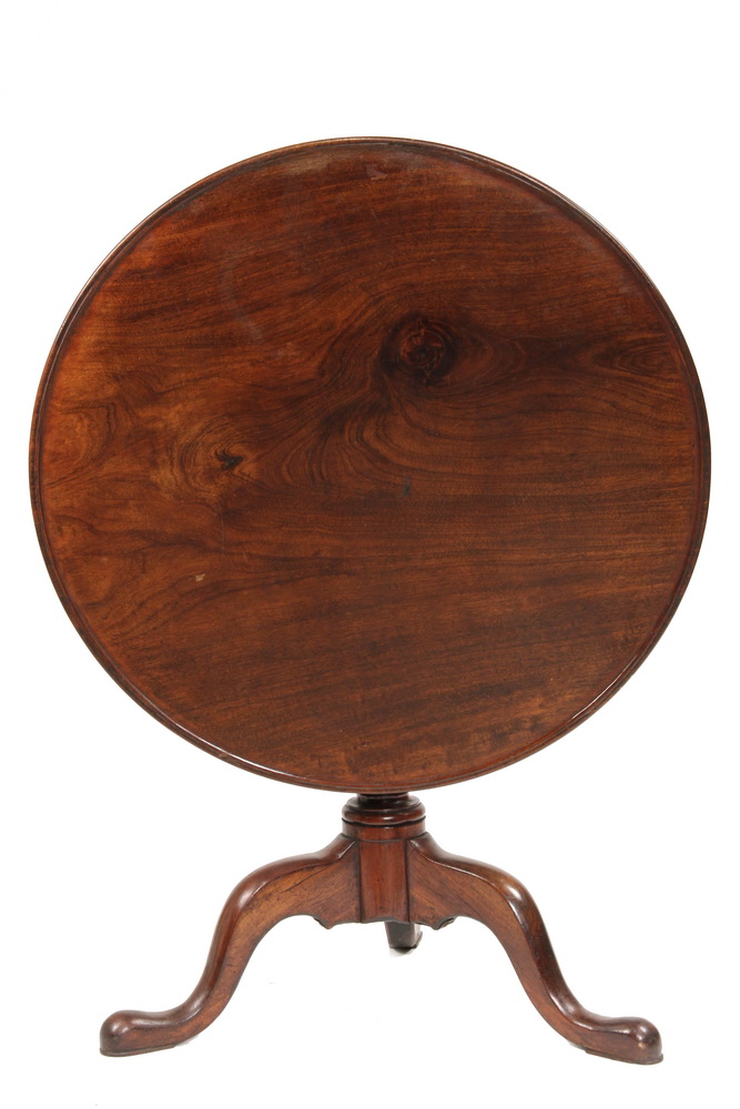 TEA TABLE Queen Anne Period Tilt Top 163581