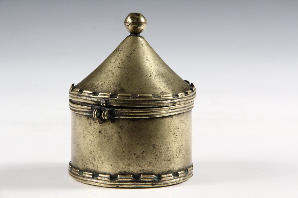 14th CENTURY PYX French or Spanish 1635a9
