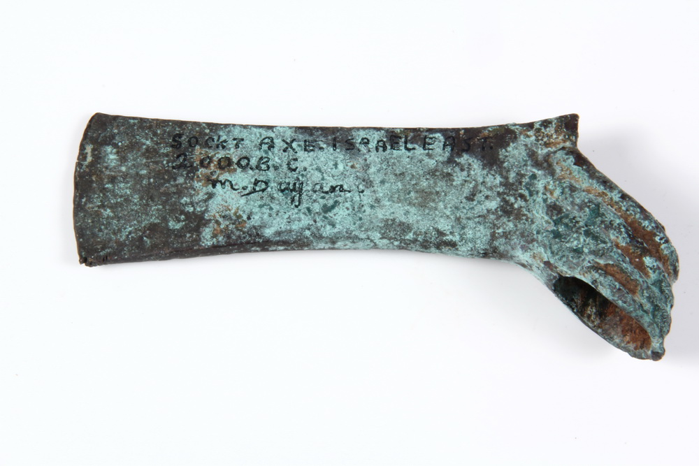 ANCIENT BRONZE AXE HEAD - Bronze