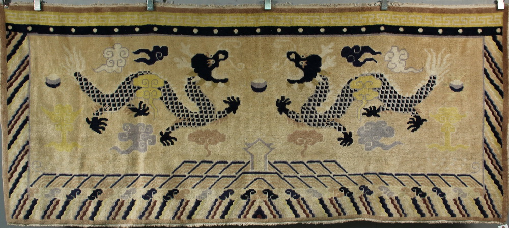 NORTH CHINESE DRAGON CARPET - Nineteenth