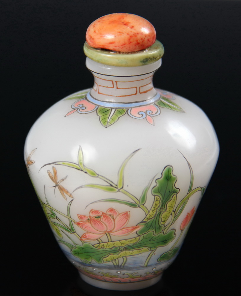CHINESE SNUFF BOTTLE Urn Form 163697