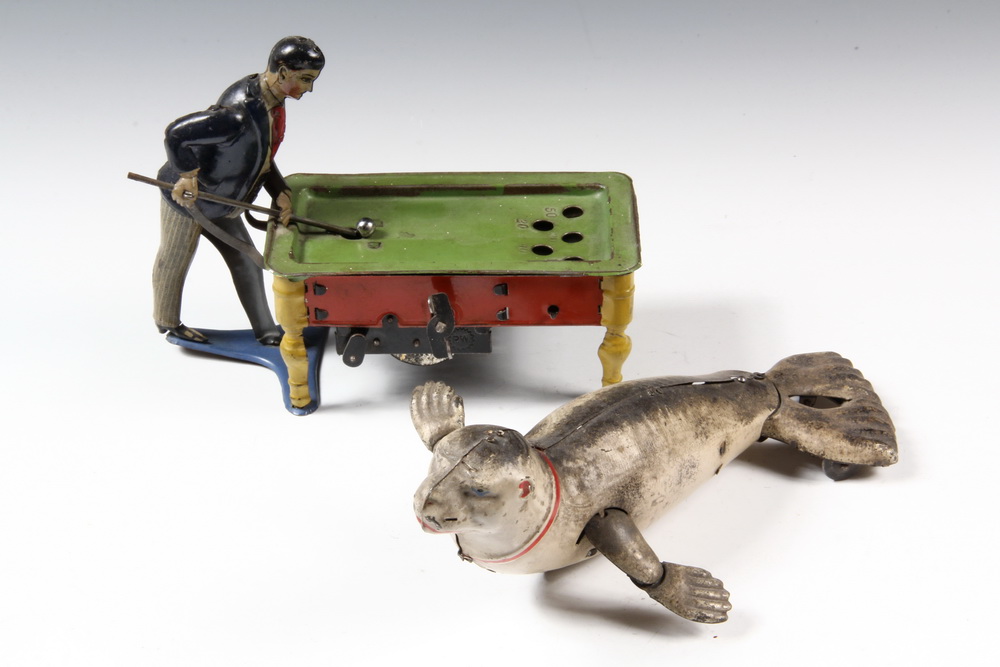  2 RARE EARLY TIN TOYS Including  1636ef