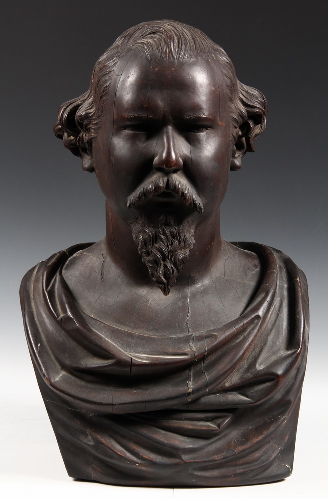 BUST OF A GENTLEMAN finely carved 163727