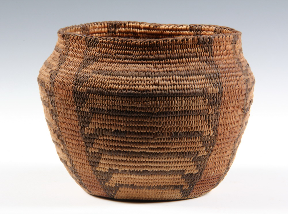 NATIVE AMERICAN BASKETRY DRINKING CUP