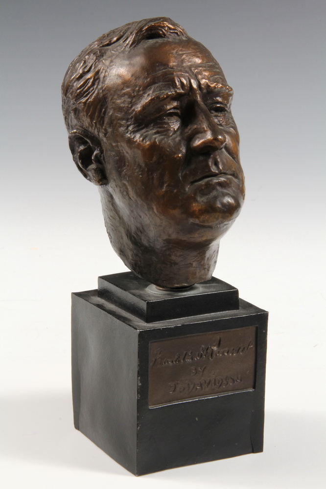 BRONZE BUST of President Franklin 163817