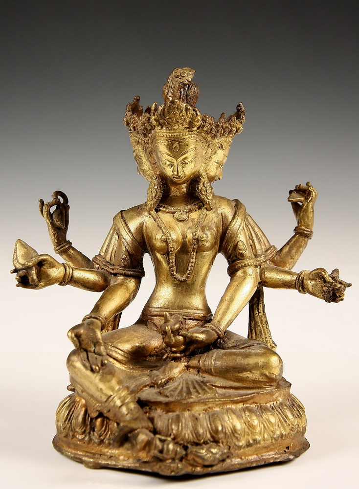 GILT BRONZE STATUE - Sino-Tibetan Gilt