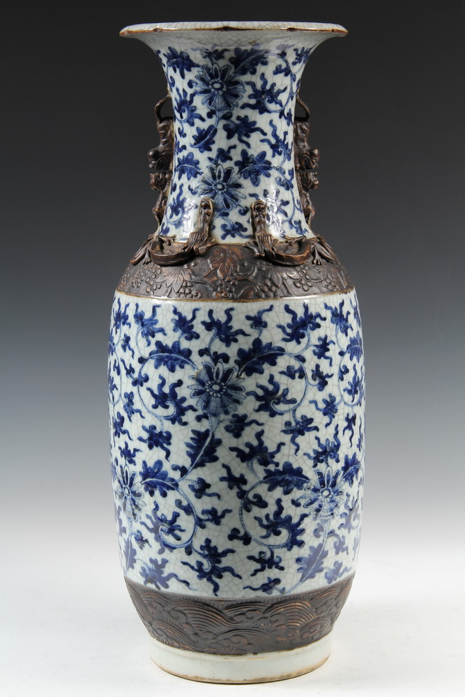 CHINESE FLOOR VASE 19th c Chinese 163e66