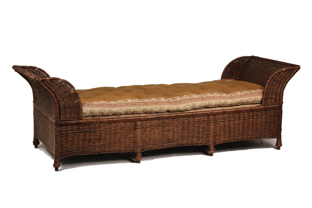 WICKER DAYBED Circa 1910 Natural 164017