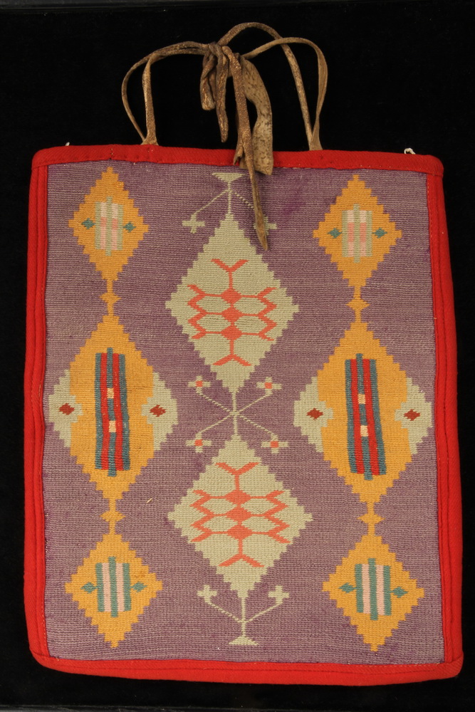 NATIVE AMERICAN BAG - 19th c Germantown