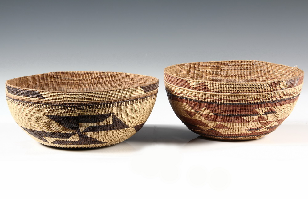  2 NATIVE AMERICAN BASKETS Modoc 16404a