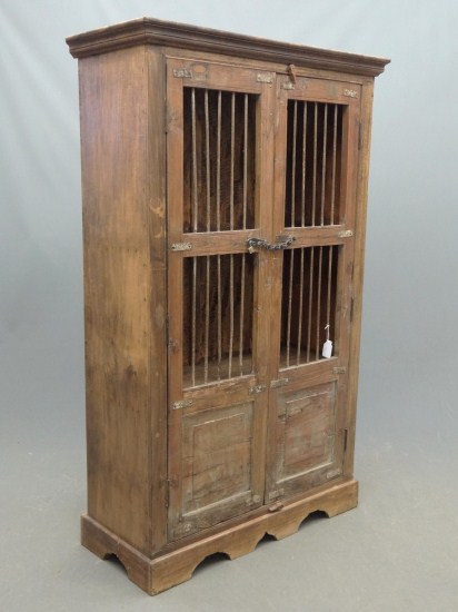Primitive two cupboard with spindle 16445c