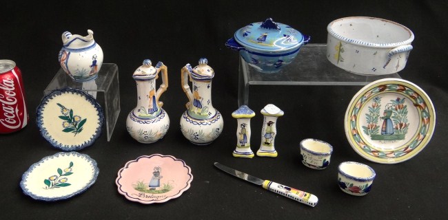 Assorted lot of Quimper. Pitchers